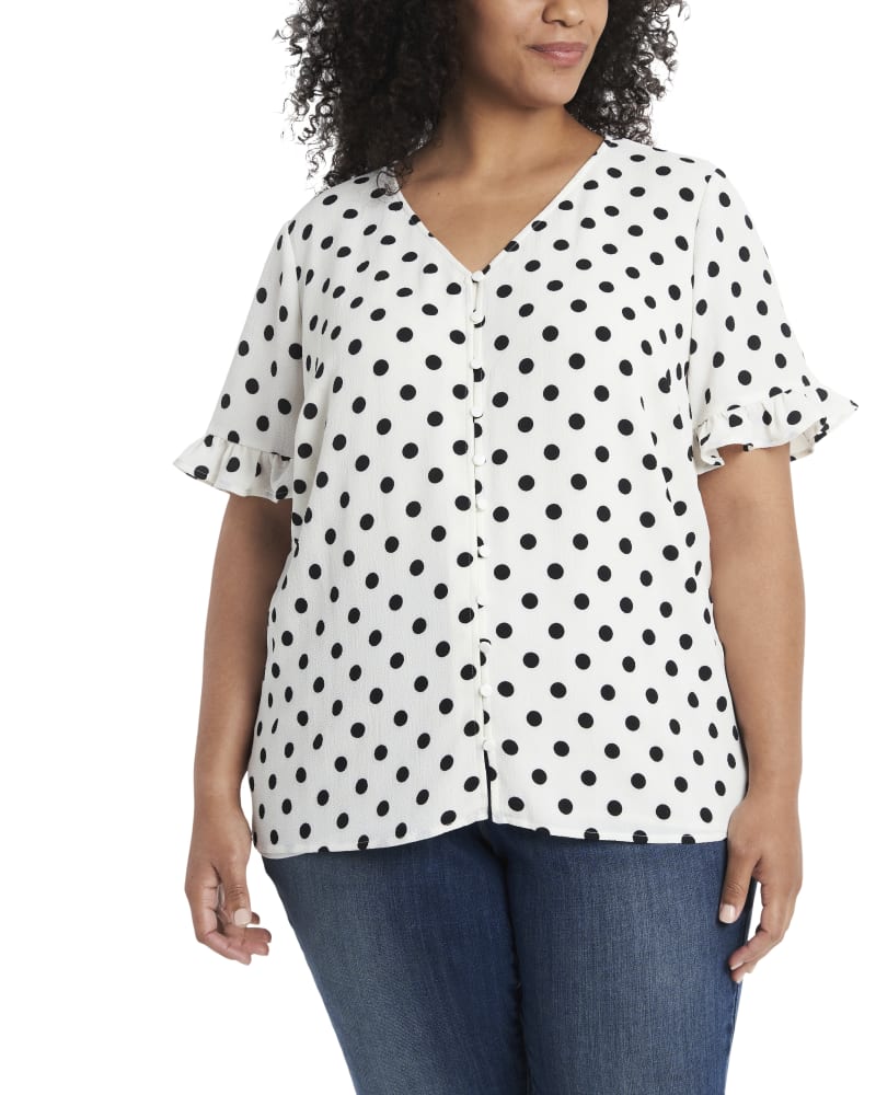 Front of plus size  by CeCe | Dia&Co | dia_product_style_image_id:169786